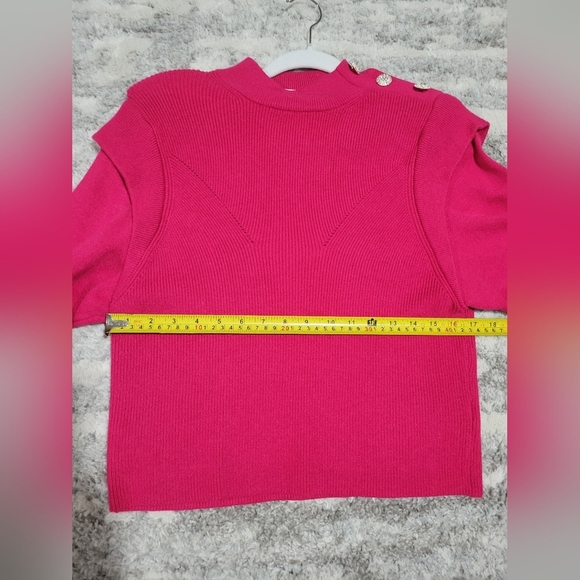 Calligraphie Pink Button-Detail Women's Sweater - Picture 7 of 10